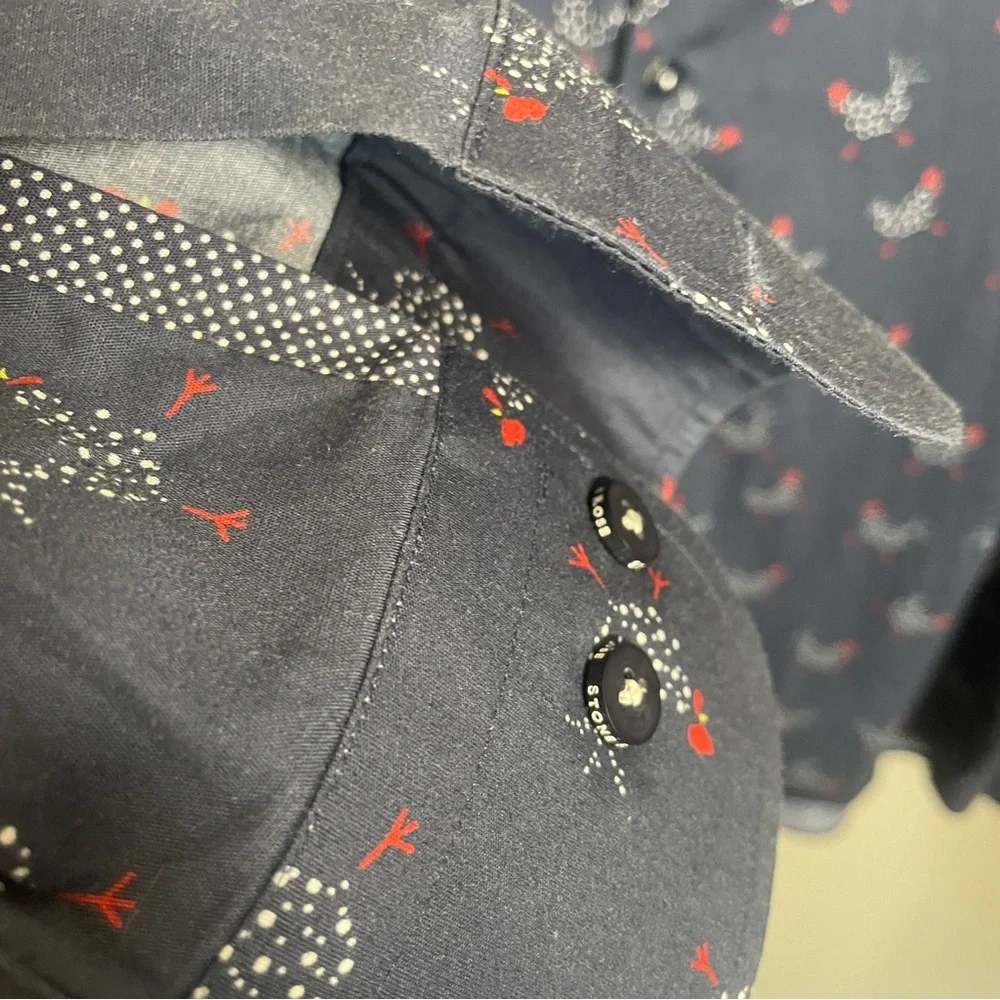 STONE ROSE Long Sleeve Button Front Rooster Chicken Print Shirt